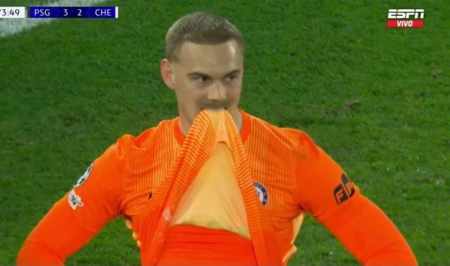 九游体育APP-致敬热刺？切尔西欧冠上二门，结果因门将俩失误同样2-5惨败