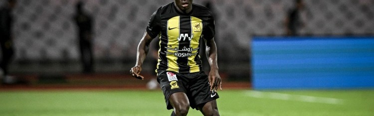 九游手机版-罗马诺：费内巴切为签坎特提交了高额报价，但吉达并不想轻易放人